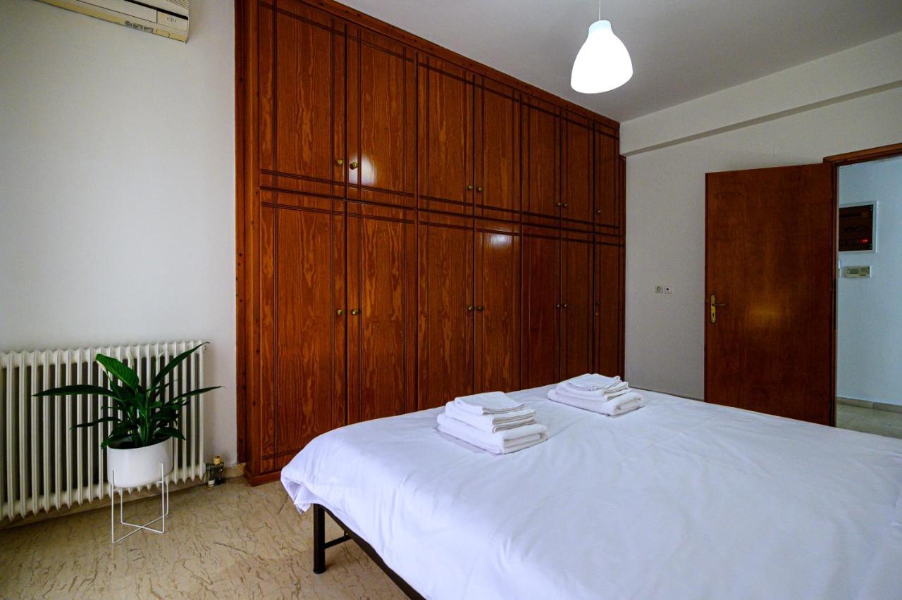 Oliva Apartment Kalamata Exterior foto